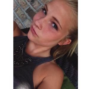 Meet your Posher, Rosely